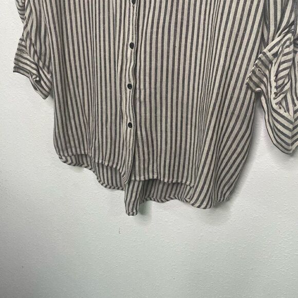 Soft Surroundings Women’s Striped Linen Blend Long Sleeve Top Size L Petite - Picture 3 of 8